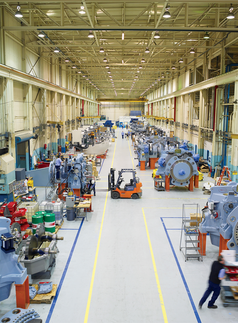 Wind turbine drivetrains on the Clipper Windpower factory floor